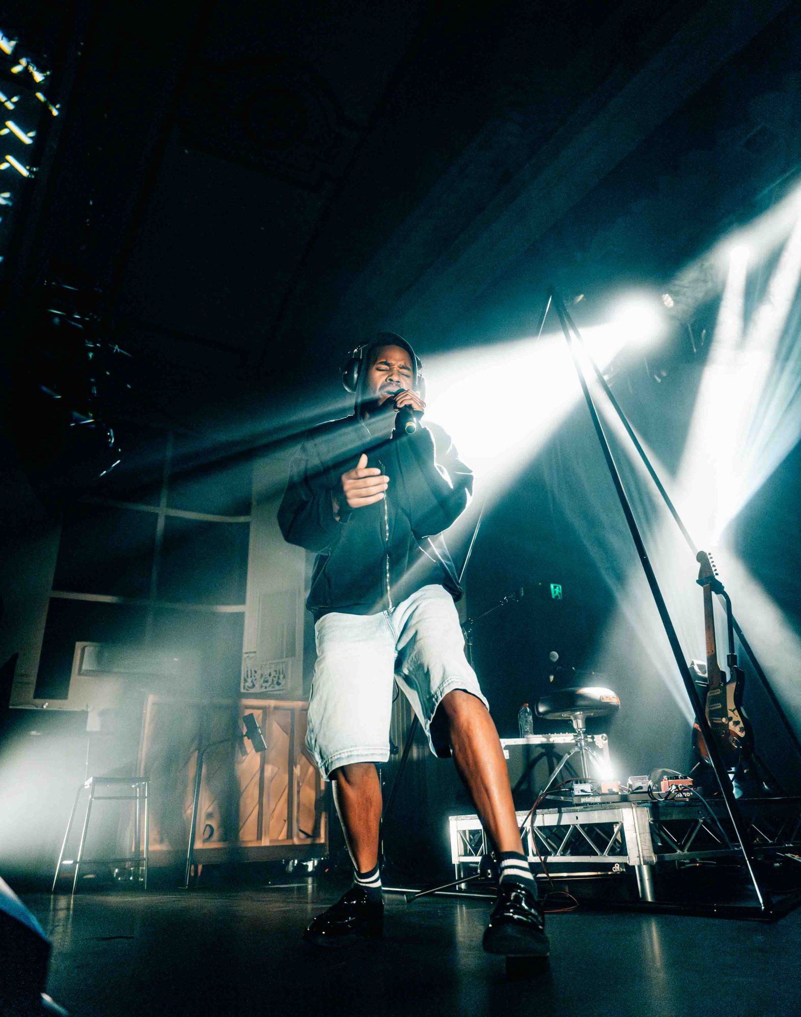 Montell Fish Mesmerizes Melbourne with Deep, Vulnerable Show