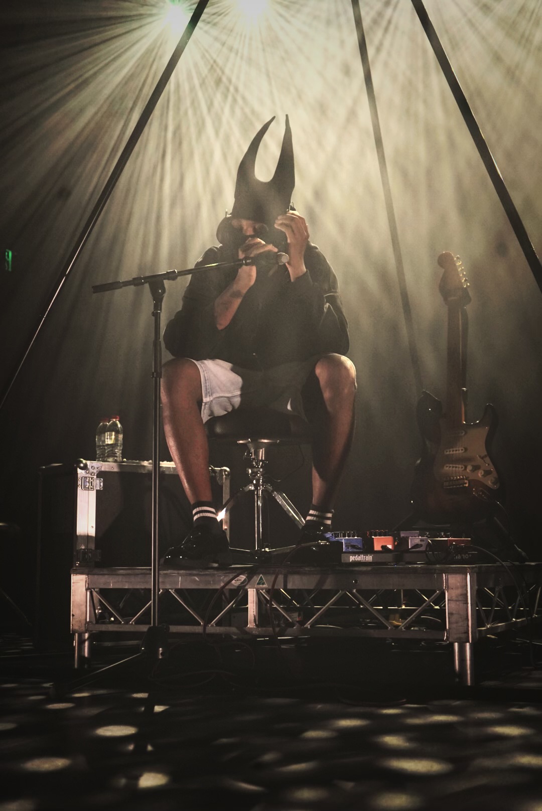 Montell Fish Wows Melbourne with Raw, Emotional Performance